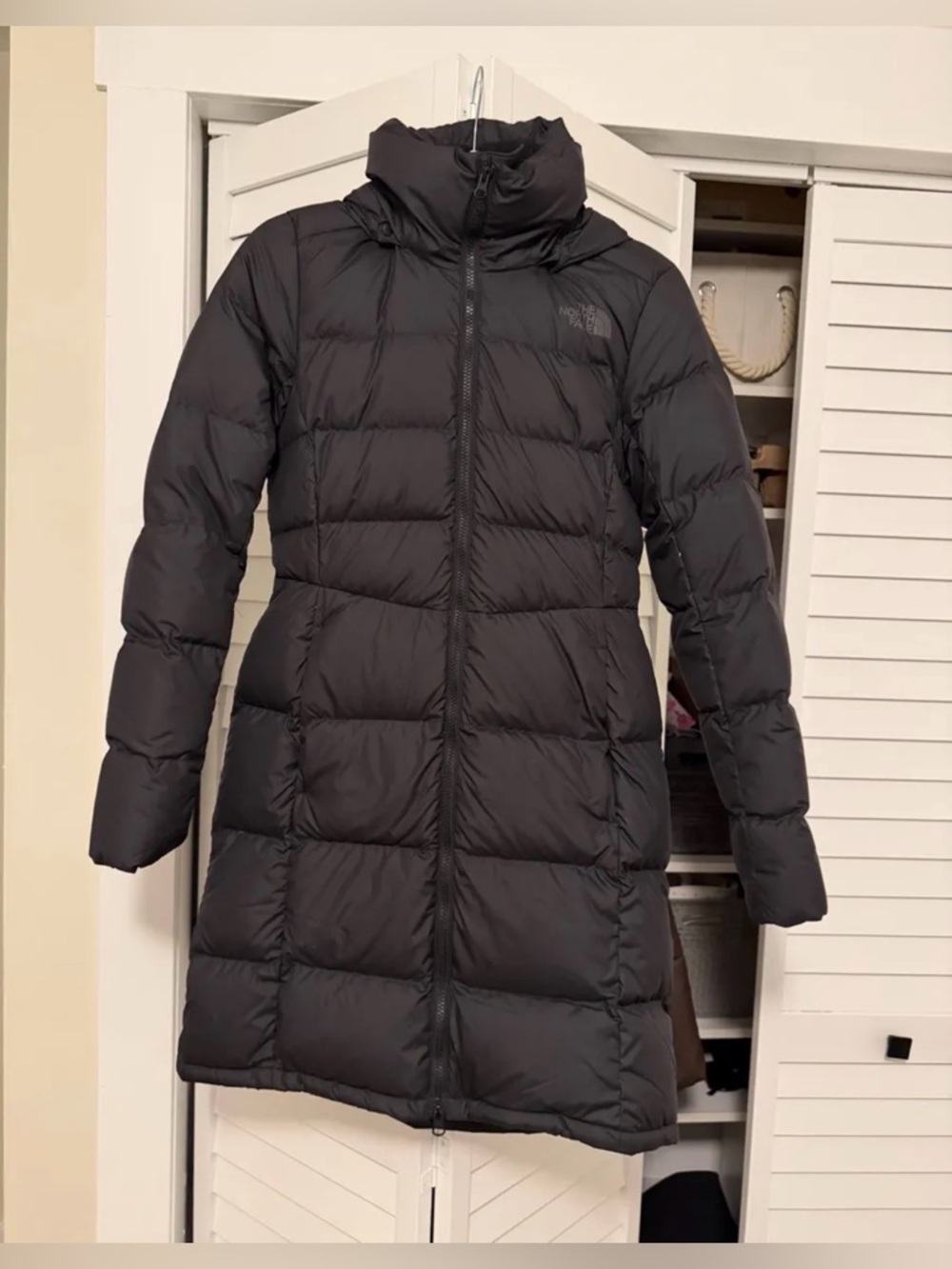 The North Face Women's Black Long Puffer Coat